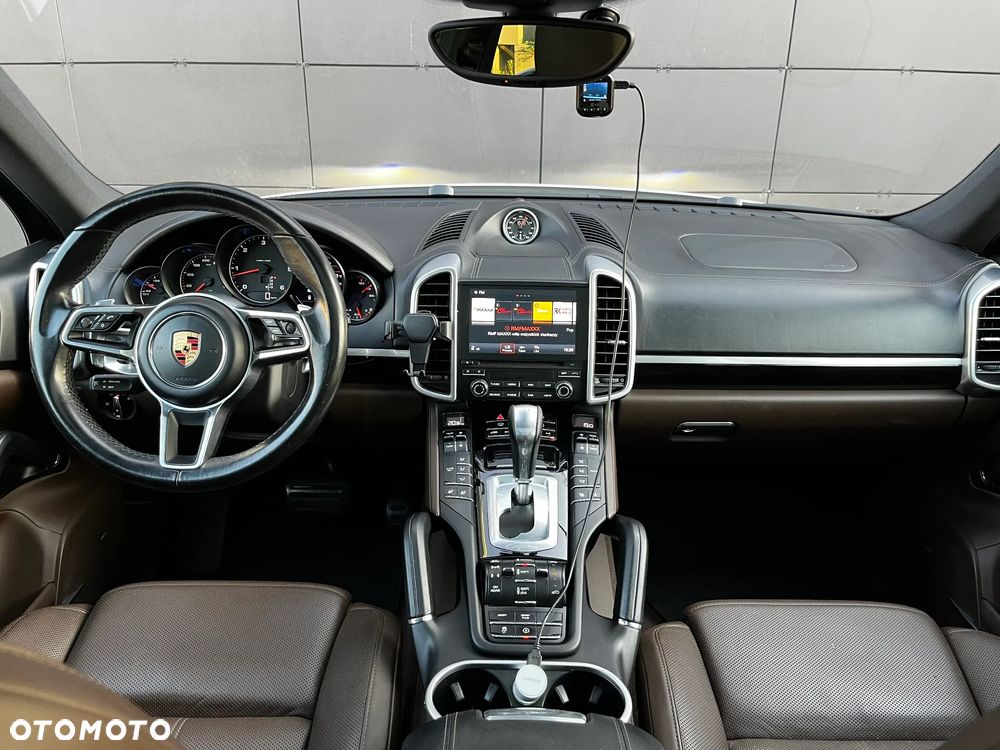 Porsche Cayenne Diesel - 12