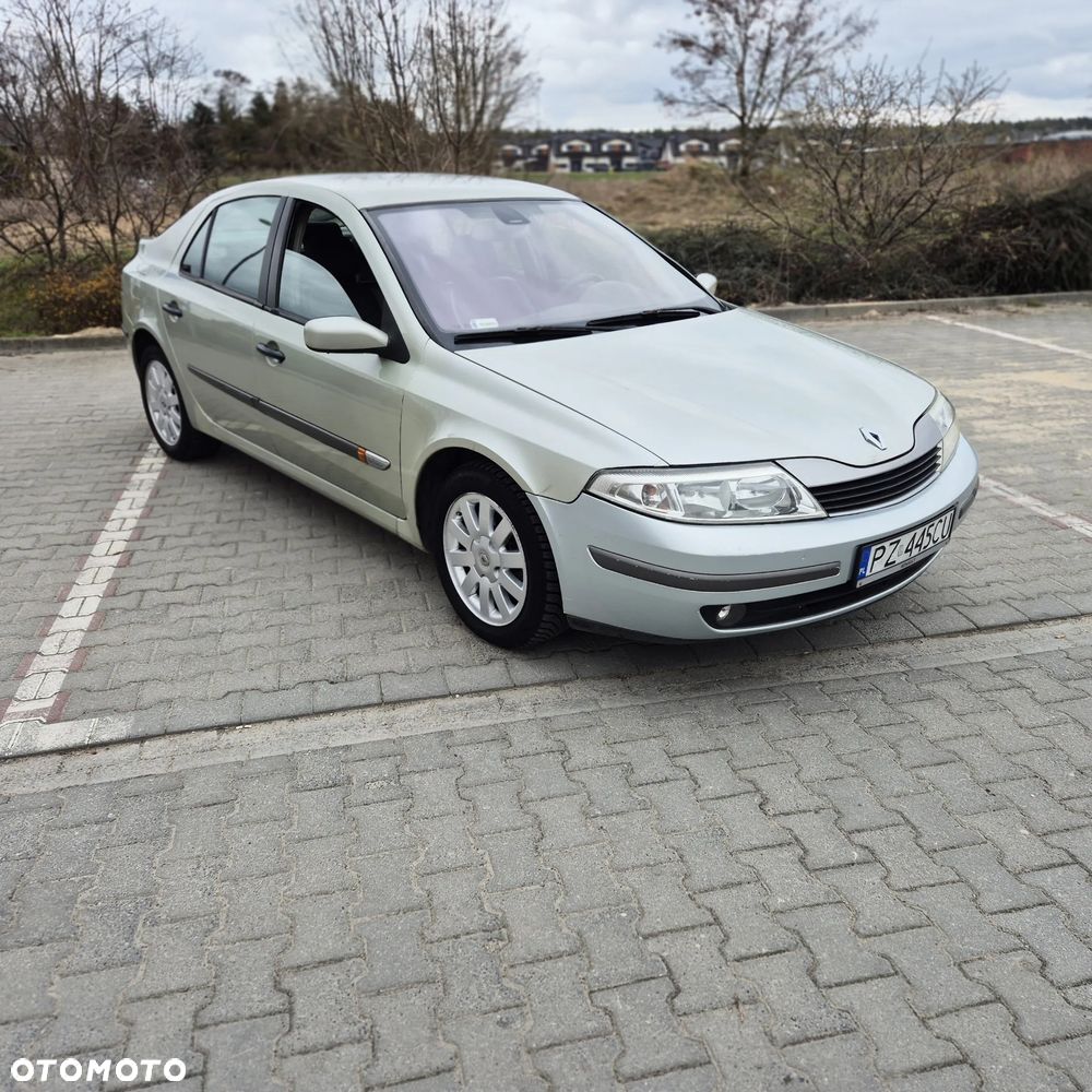Renault Laguna 1.8 Concorde - 3