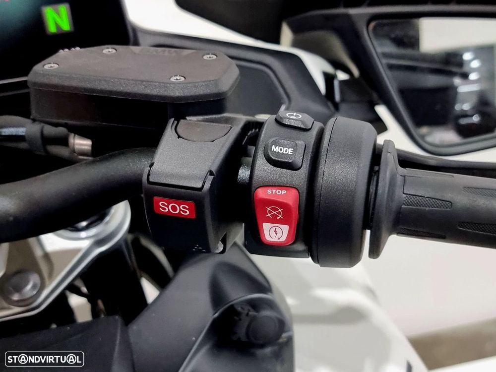 BMW R 1300 RT 1300RT AlpinWeiss - 12