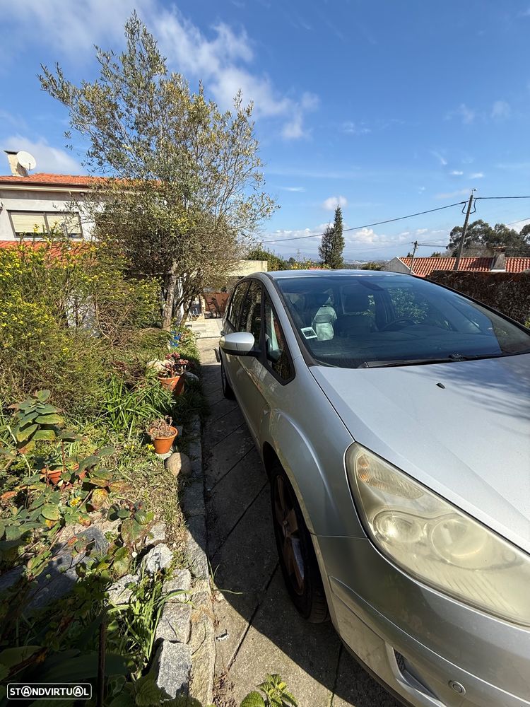 Ford S-Max 2.0 TDCi Titanium 7L - 5