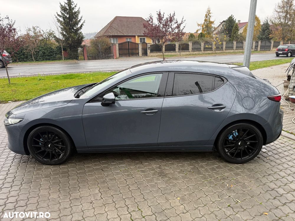 Mazda 3 e-Skyactiv G122 MHEV - 3
