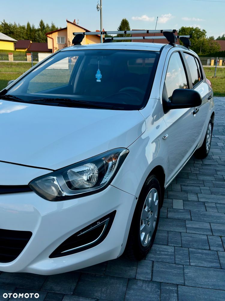 Hyundai i20 1.25 Comfort - 11