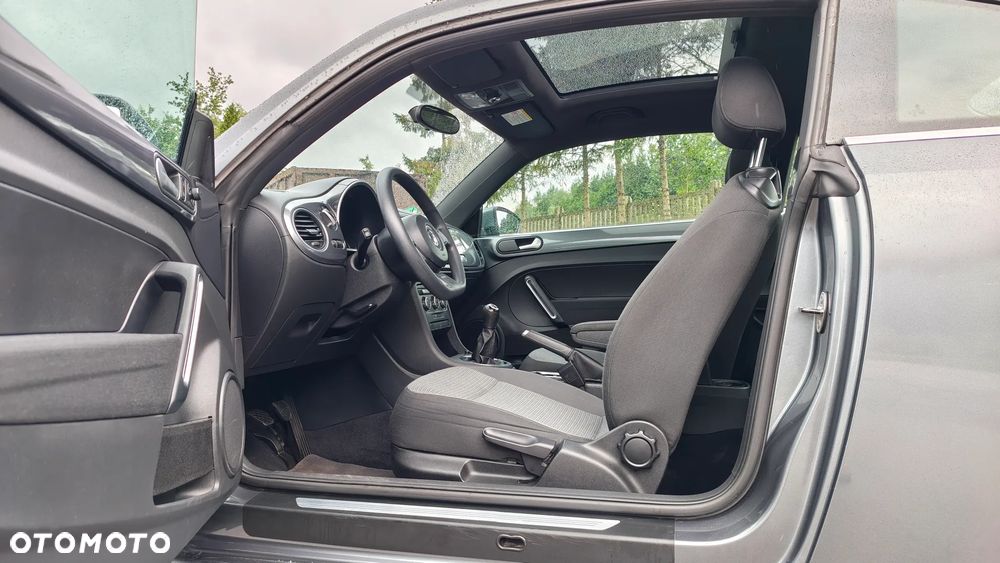 Volkswagen Beetle 1.2 TSI Blue Motion Technologie Design - 17