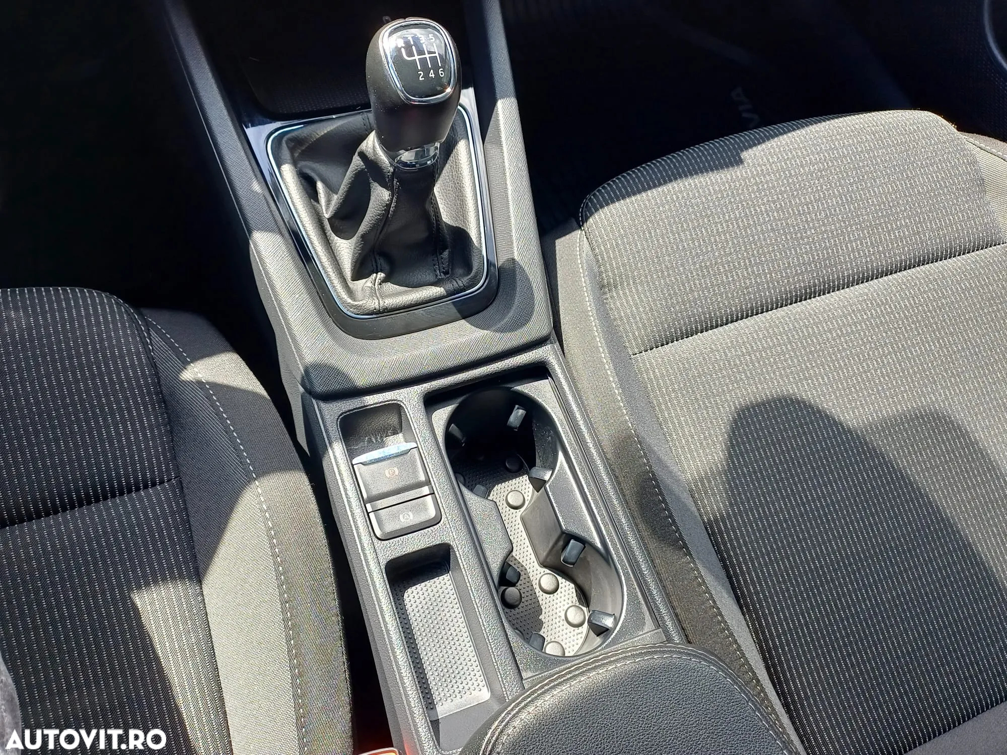 Skoda Octavia Combi 2.0 TDI Ambition - 22