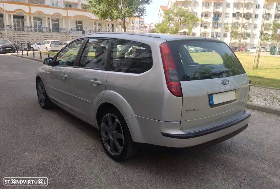 Ford Focus SW 1.6 TDCi Titanium - 3