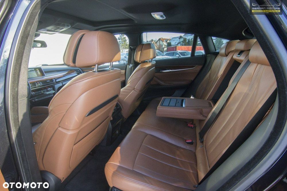 BMW X6 xDriveM50d - 27