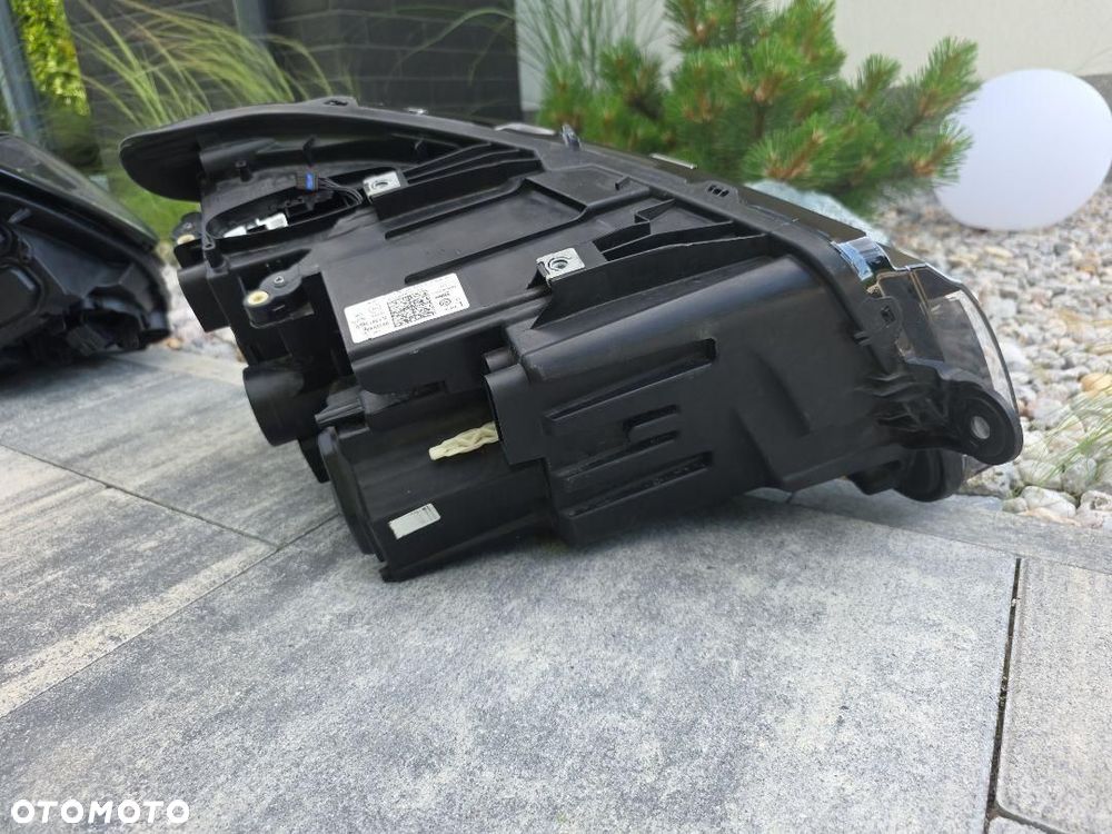 VW T6.1 7L1 LIFT Lampy przód Full Led Matrix IQ Light 7L1941035D 7L1941036E - 14