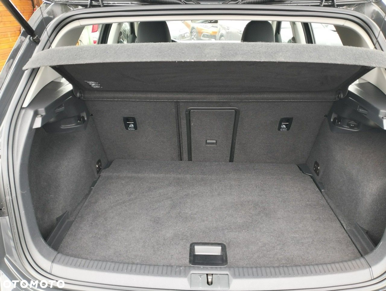 Volkswagen Golf 1.6 TDI BlueMotion Technology Comfortline - 28