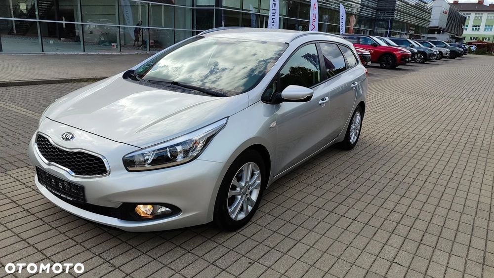 Kia Ceed 1.6 GDI SW Edition 7 - 3