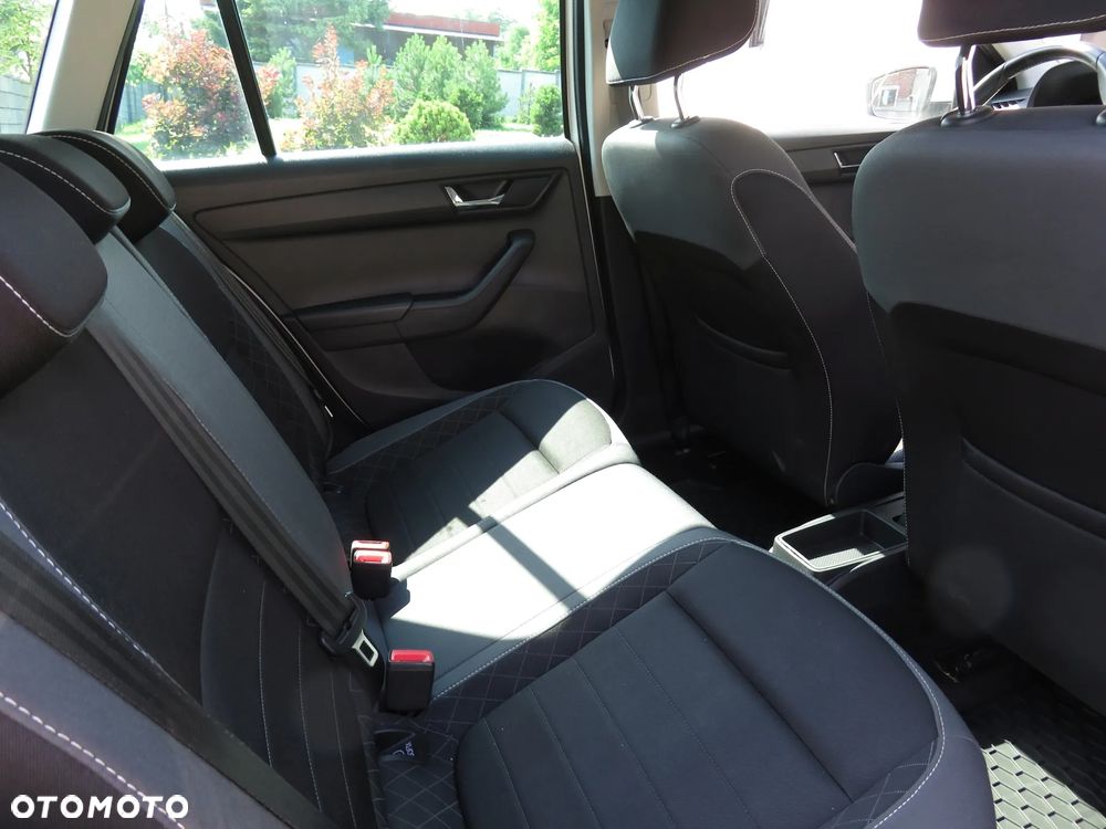 Skoda Fabia 1.0 Ambition Plus - 11
