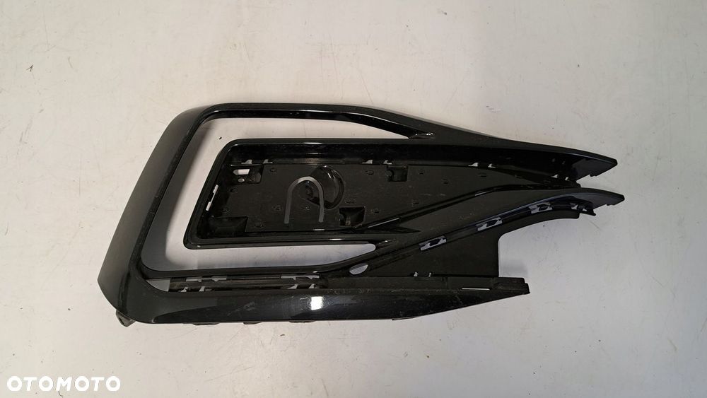 Kratka zderzaka przód prawa VW PAssat B8 LIFT GTE R LINE 19- - 1