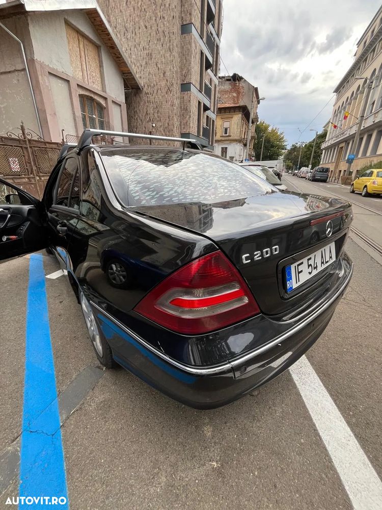 MERCEDES-BENZ C-Class 2004 — imagine 10