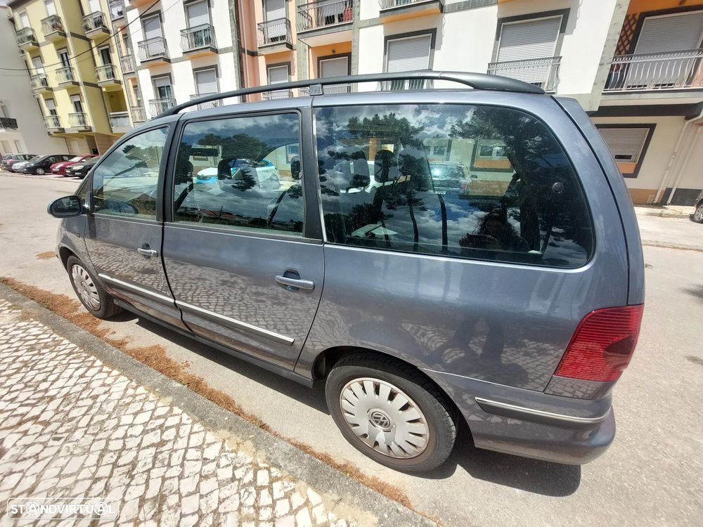 VW Sharan 2.0 TDi BlueMotion - 6