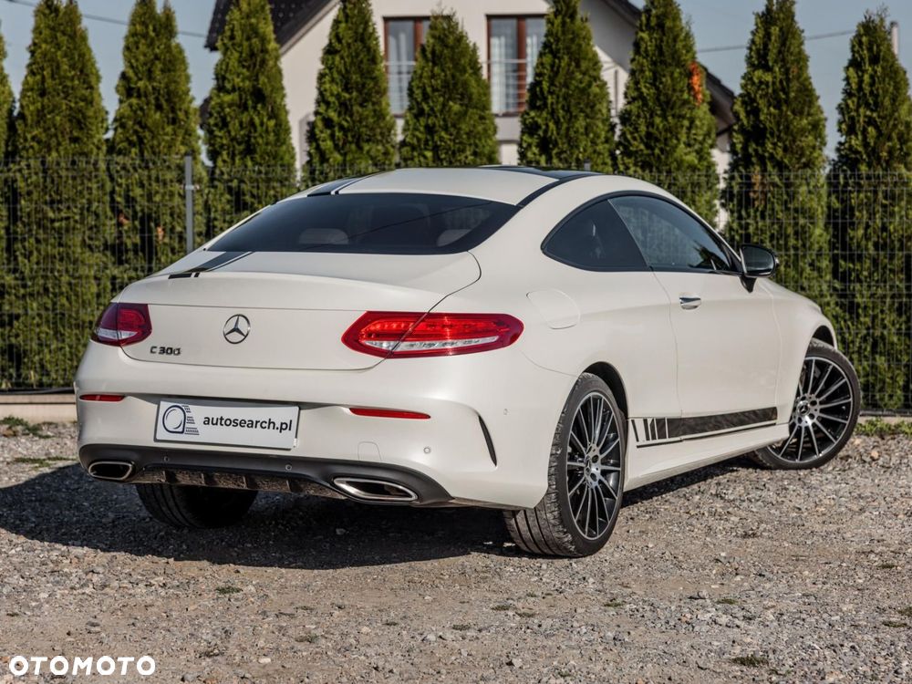 Mercedes-Benz Klasa C 300 9G-TRONIC - 5