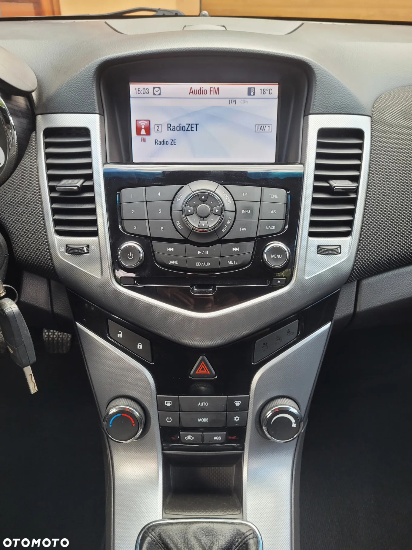 Chevrolet Cruze 1.8 LT+ - 12