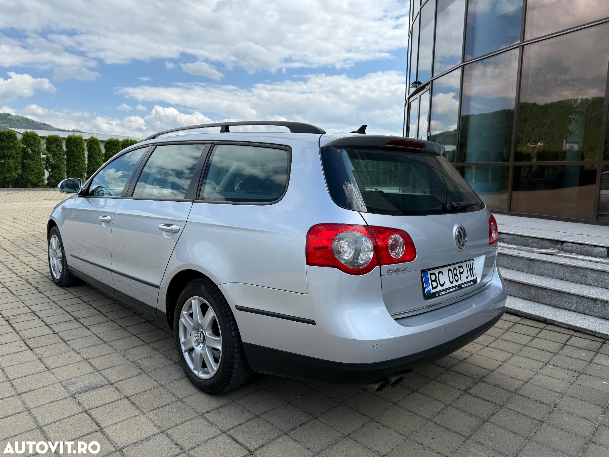 Volkswagen Passat Variant 2.0 TDI Comfortline DPF - 4