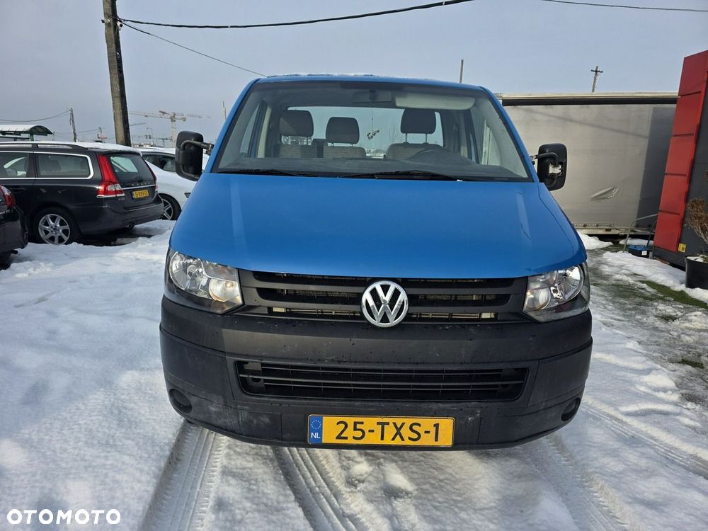 Volkswagen Transporter - 2