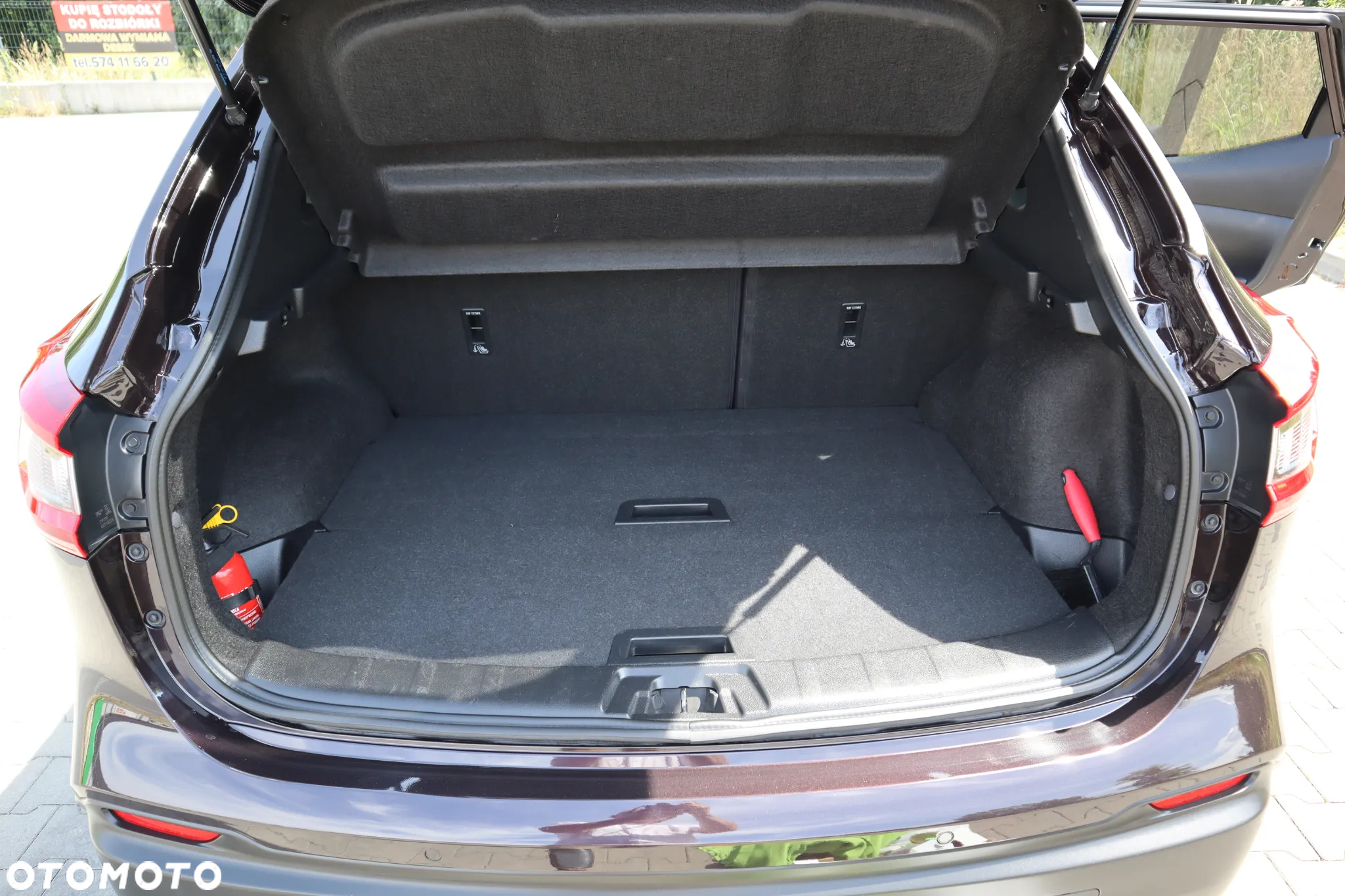 Nissan Qashqai 1.3 DIG-T N-Connecta DCT - 14