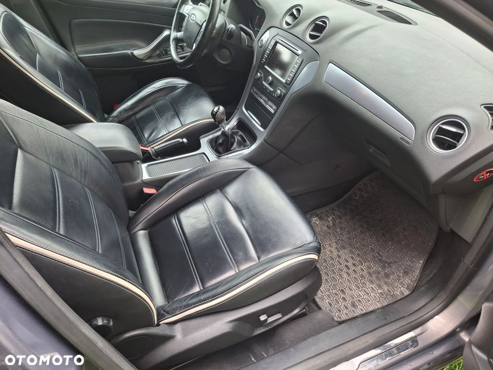 Ford Mondeo 2.0 TDCi Titanium X - 9