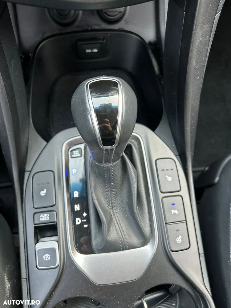 Hyundai Santa Fe 2.2 CRDi 4WD Automatik Premium - 15