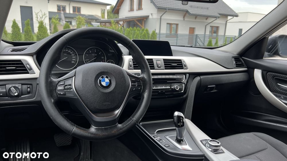BMW Seria 3 318d Advantage - 10