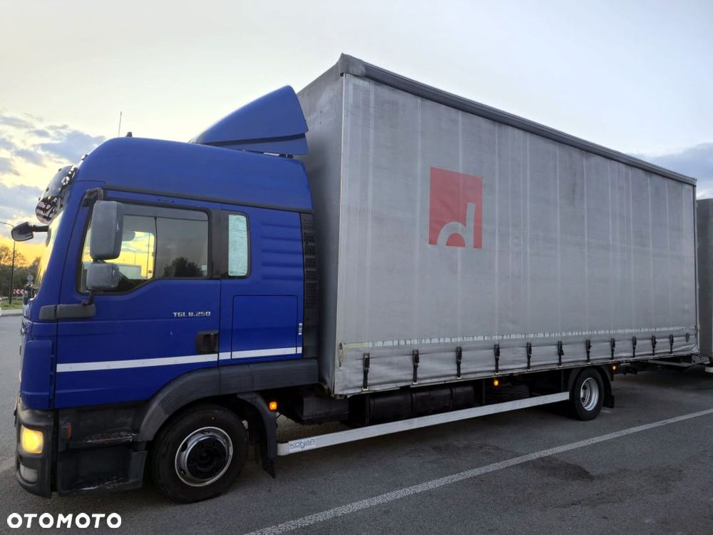 MAN TGL + KONAR JG2 - 8