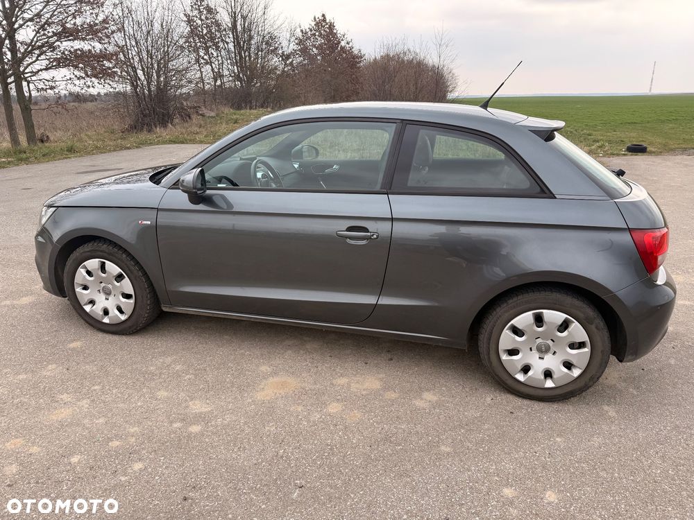 Audi A1 3-drzwiowe 1.6 TDI S line edition - 14