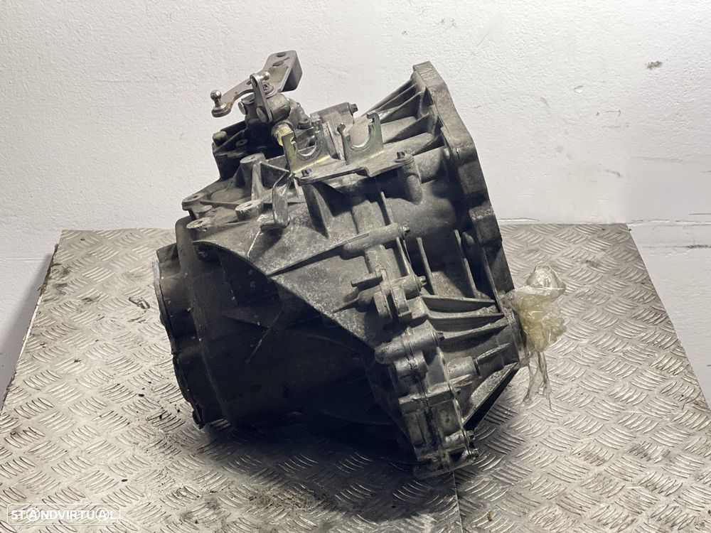 Caixa de velocidades manual MINI (R56) Cooper D REF. 2300756872104 MOTOR 9HZ - 2