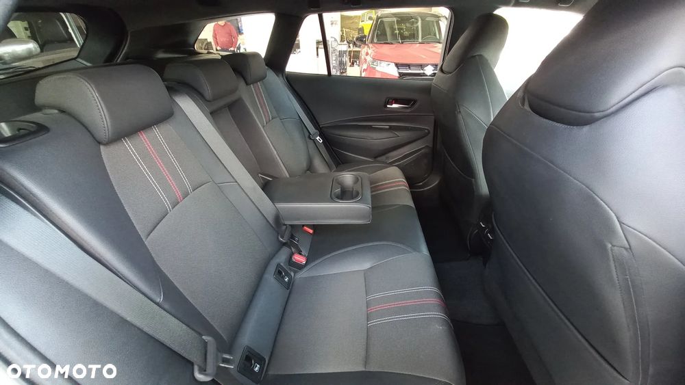 Toyota Corolla 1.8 Hybrid GR Sport - 31