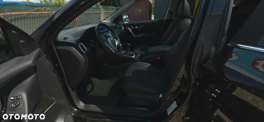 Nissan Qashqai 1.2 DIG-T Tekna - 2