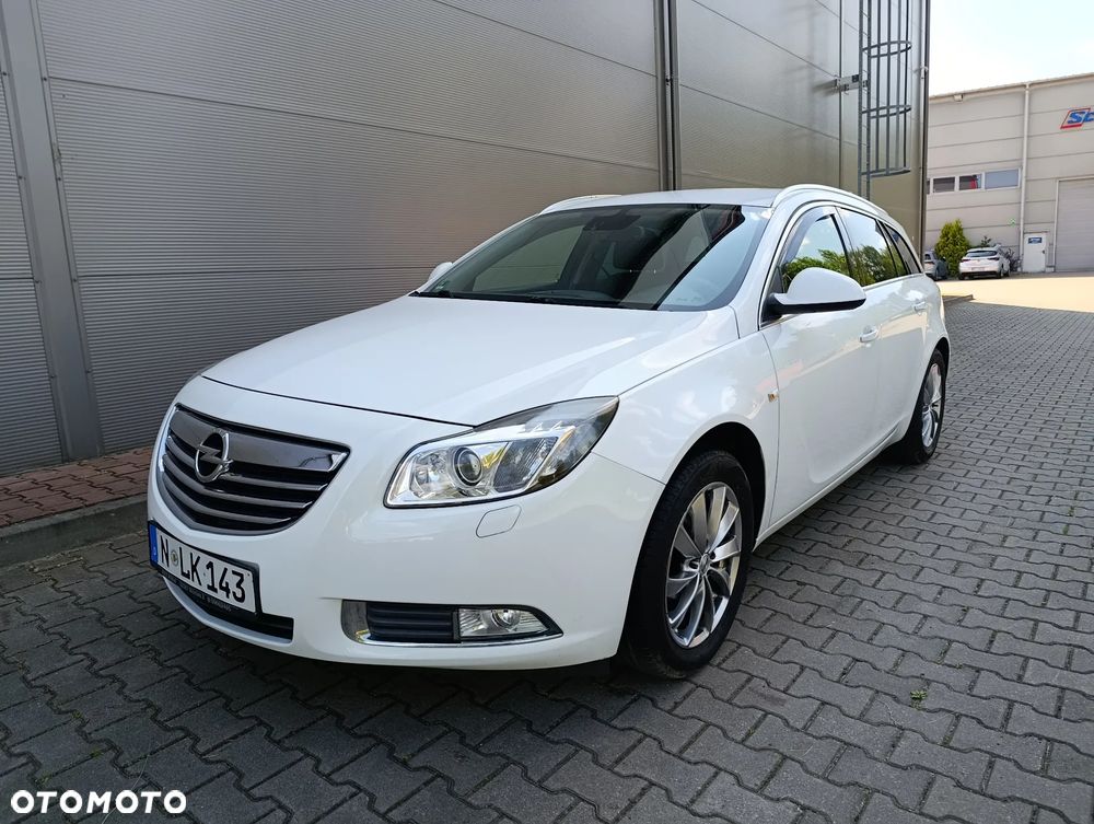Opel Insignia 1.6 T Cosmo - 16