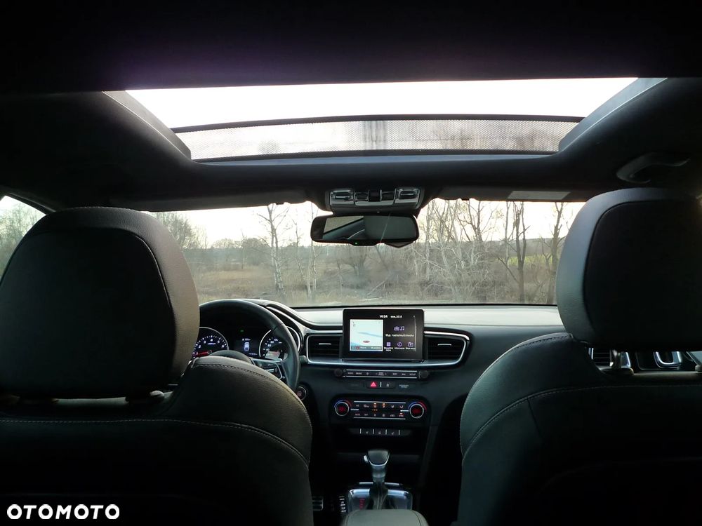 Kia ProCeed 1.4 T-GDI DCT7 OPF GT LINE - 16