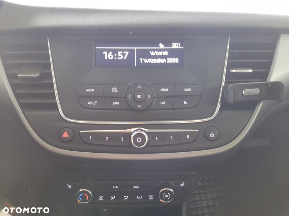 Opel Crossland 1.2 T - 16