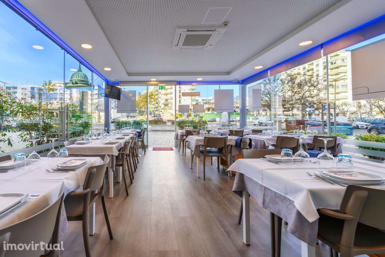 Marisqueira Sol e Mar | Pleno Funcionamento | Quarteira | Negócio + Im - Grande imagem: 2/31