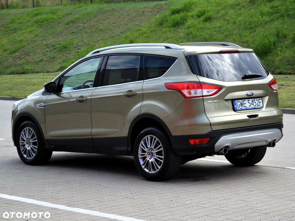 Ford Kuga 2.0 TDCi 2x4 Trend - 4
