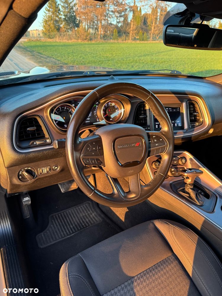 Dodge Challenger 3.6 SXT - 15