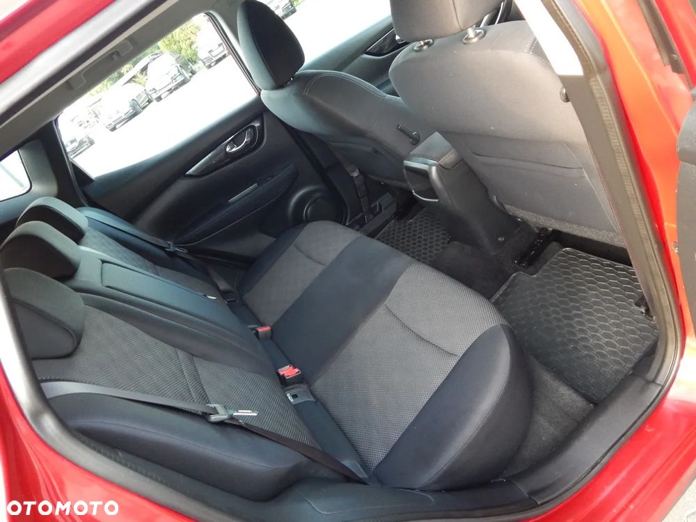 Nissan Qashqai 1.6 DCi Acenta Xtronic - 13