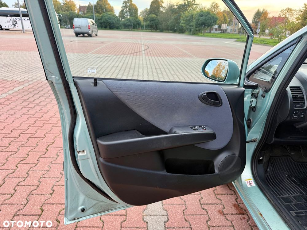 Honda Jazz 1.4 Style - 27