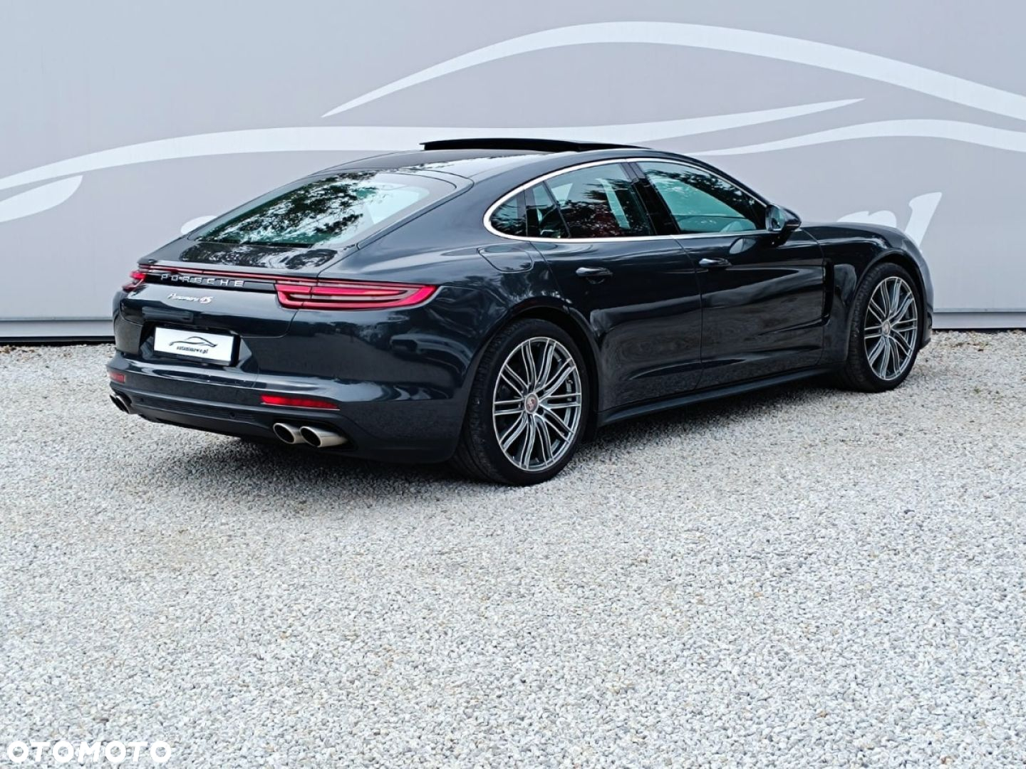 Porsche Panamera 4S - 4