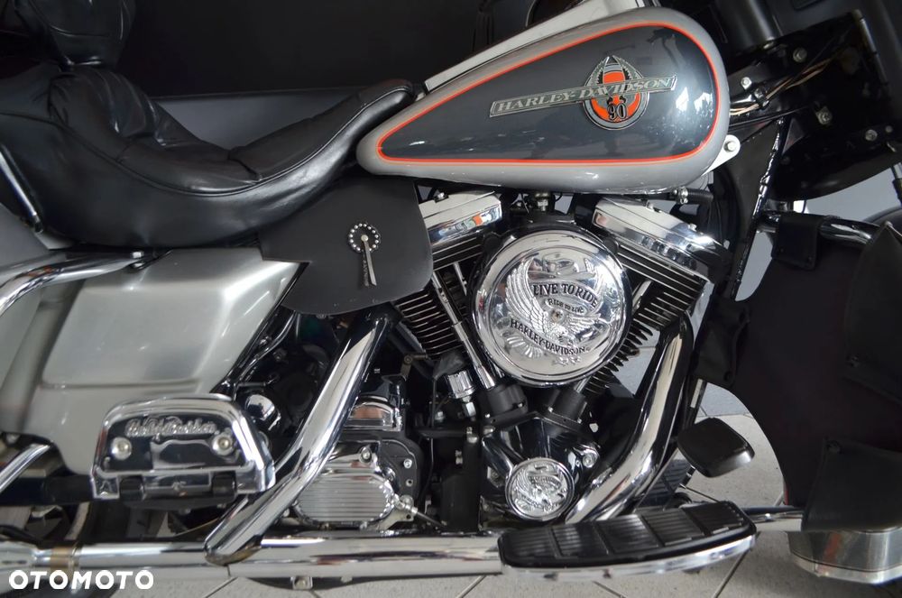 Harley-Davidson FLHT Electra Glide Standard - 10