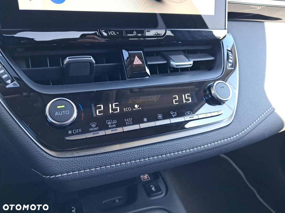 Toyota Corolla 1.8 Hybrid Style - 21