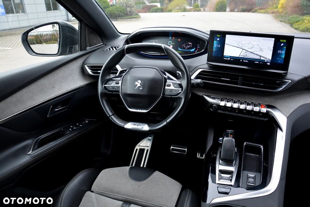 Peugeot 3008 1.6 PureTech HYbrid4 GT Line S&S EAT8 - 25