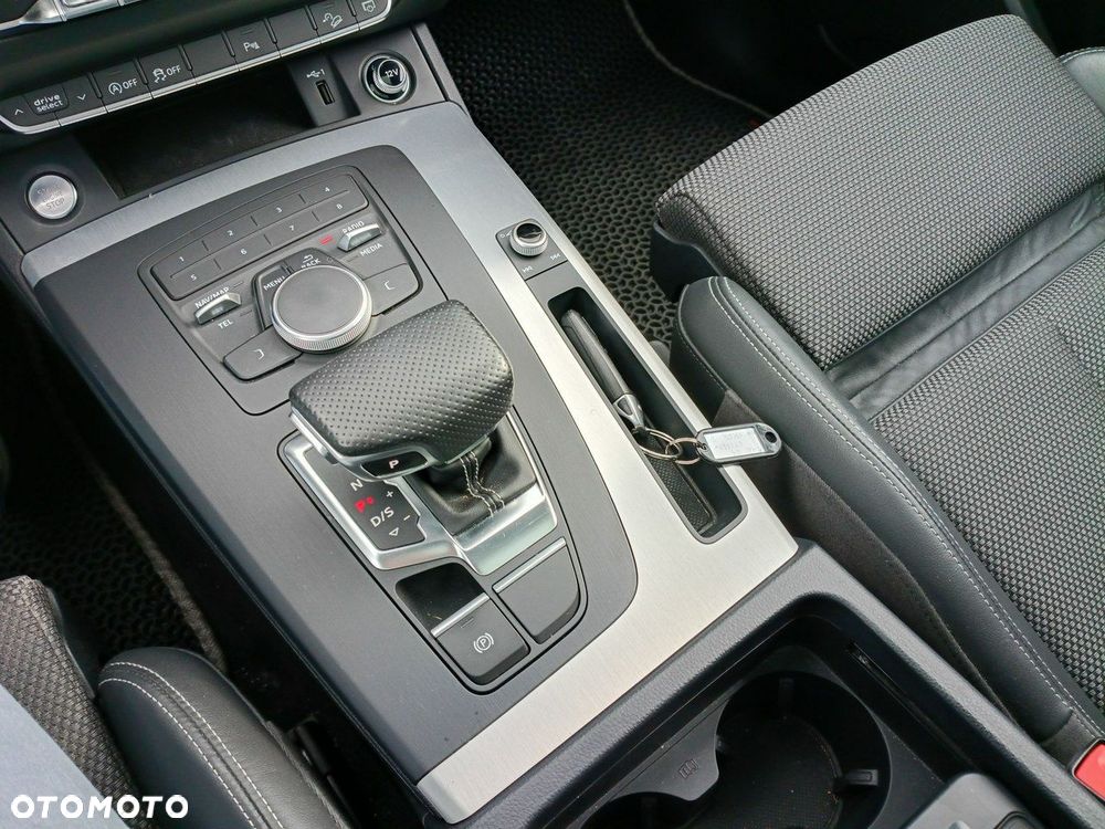 Audi Q5 2.0 TDI Quattro S tronic sport - 14