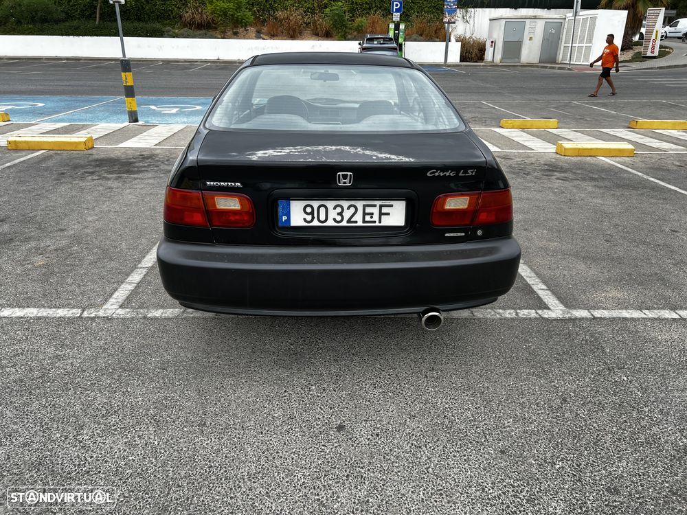 Honda Civic 1.5 LSi - 4
