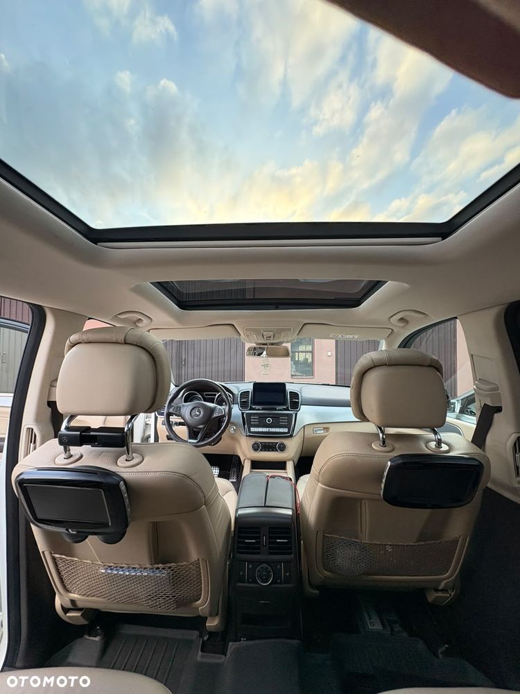 Mercedes-Benz GLS 400 4Matic 9G-TRONIC AMG Line - 14
