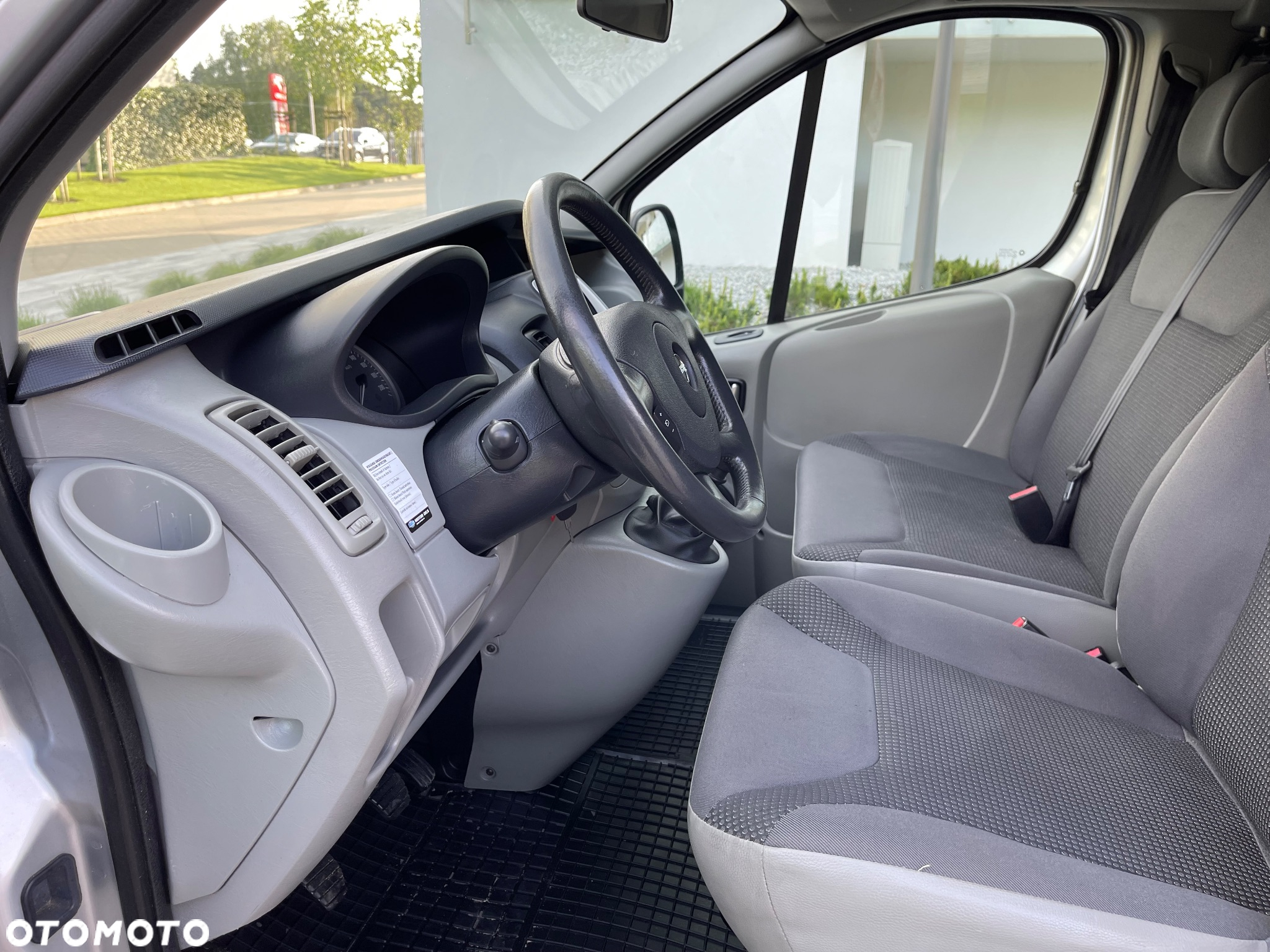 Opel Vivaro 2.0 CDTI L2H1 - 12