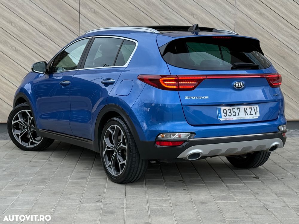 Kia Sportage 1.6 CRDI AWD Eco-Dynamics+ (48V M-H) DCT GT LINE - 3
