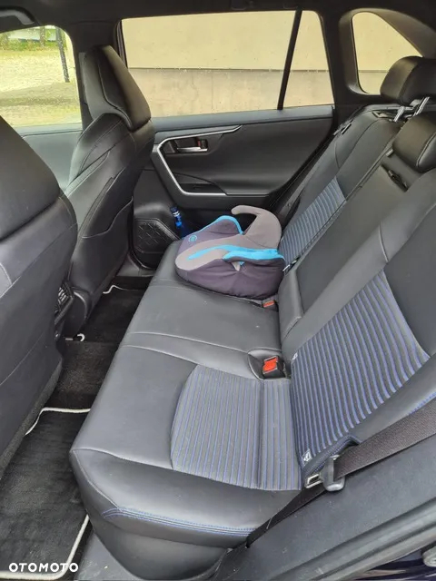 Toyota RAV4 - 14
