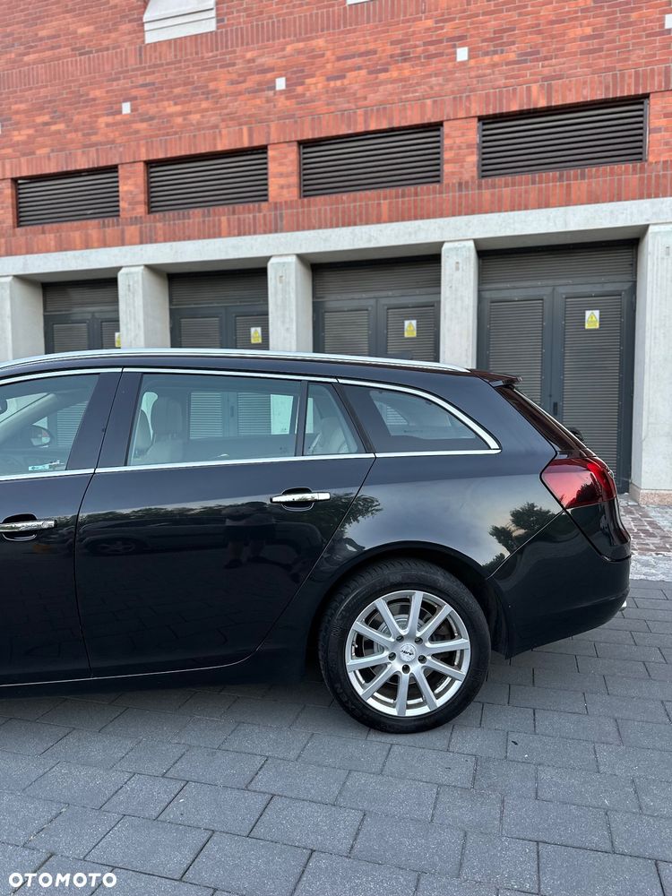 Opel Insignia 2.0 SIDI Turbo 4x4 Sports Tourer ecoFLEX Business Edition - 27