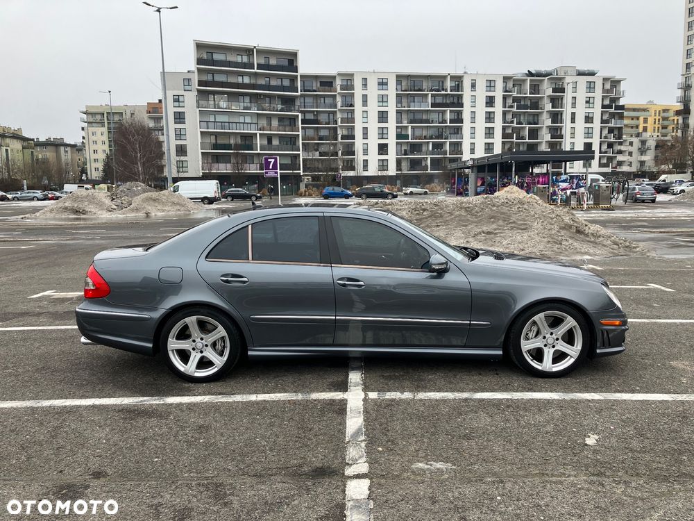 Mercedes-Benz Klasa E 63 AMG 7G-TRONIC - 11